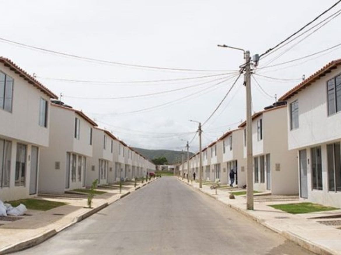 Gracias al Crédito Constructor 1.400 familias cumplirán el sueño de tener vivienda propia