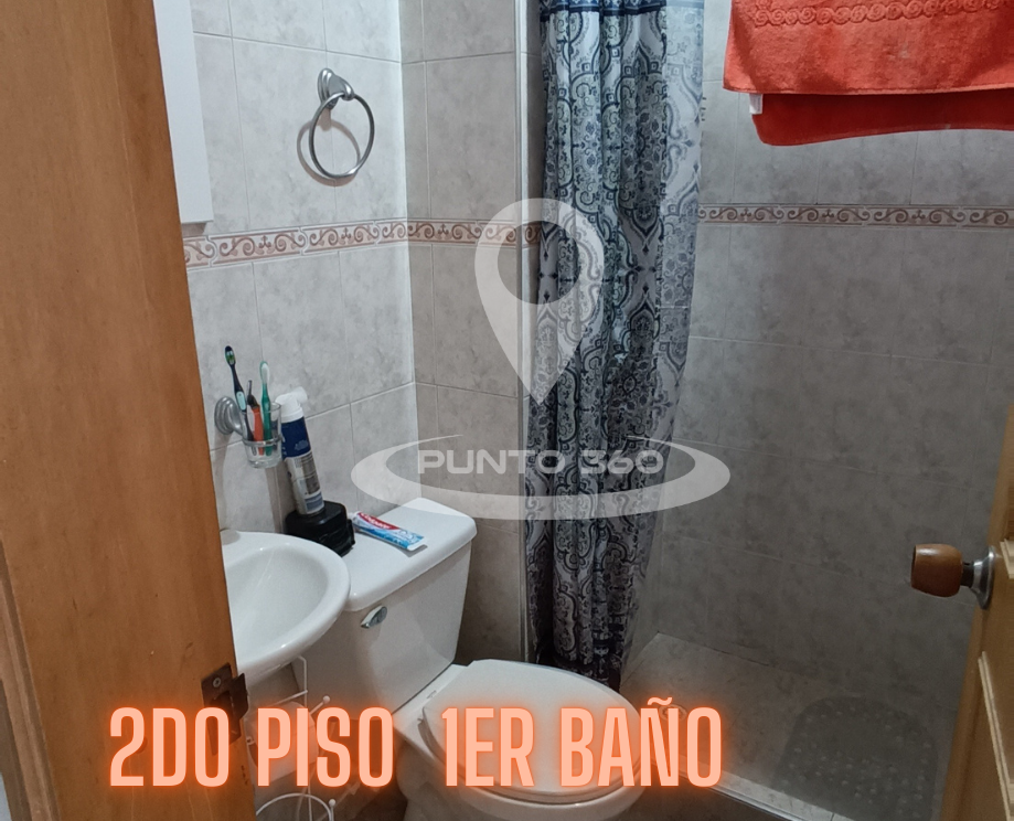 HERMOSA CASA EN VENTA EN ALAMOS EXCELENTE UBICACIÓN CIUDAD DE BOGOTA.