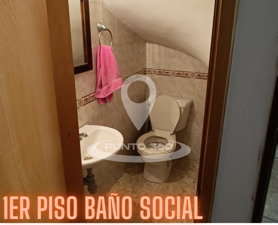 HERMOSA CASA EN VENTA EN ALAMOS EXCELENTE UBICACIÓN CIUDAD DE BOGOTA.