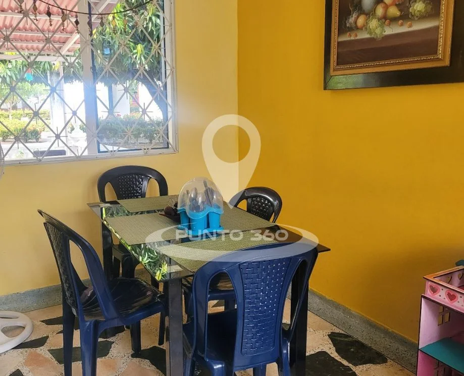 HERMOSA CASA VACACIONAL EN VENTA EN EL CONDOMINIO ARAGON 4 EN EL MUNICIPIO DE FLANDES - TOLIMA.