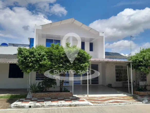 Hermosa Casa en Venta en Aguazul - Casanare