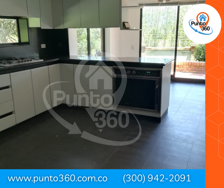 VENTA DE CASA CAMPESTRE EN CERROS DE LA CONEJERA