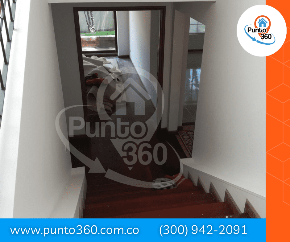 VENTA DE CASA CAMPESTRE EN CERROS DE LA CONEJERA