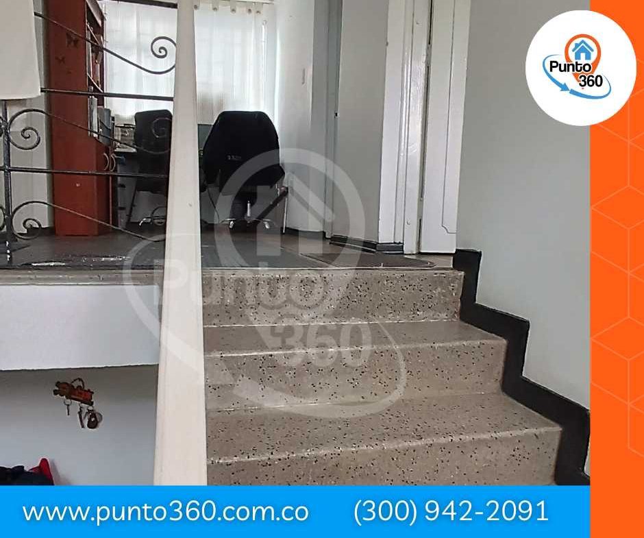 Venta de Casa Esquinera en Alcázares Occidente de Bogotá
