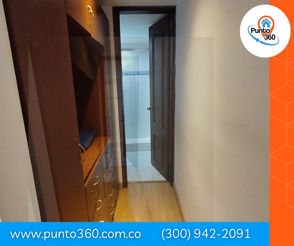 Espectacular Casa Esquinera en Venta Barrio La Esmeralda Bogotá