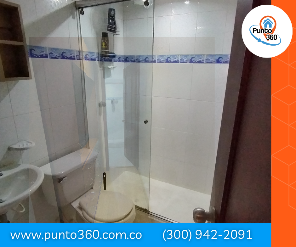 Espectacular Casa Esquinera en Venta Barrio La Esmeralda Bogotá