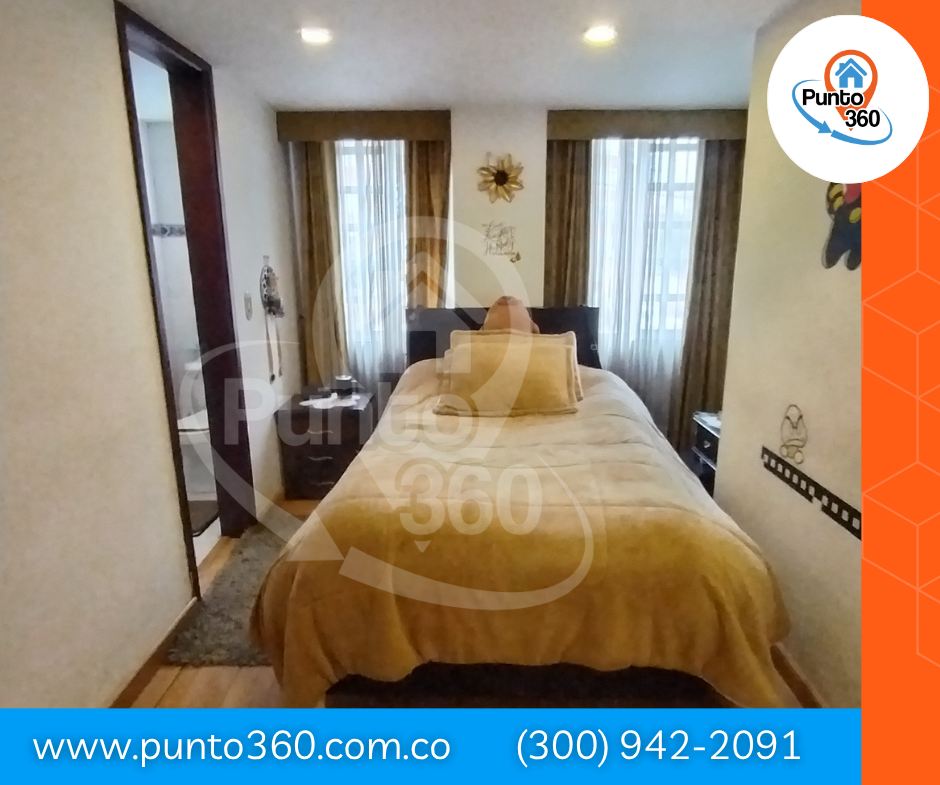 Espectacular Casa Esquinera en Venta Barrio La Esmeralda Bogotá