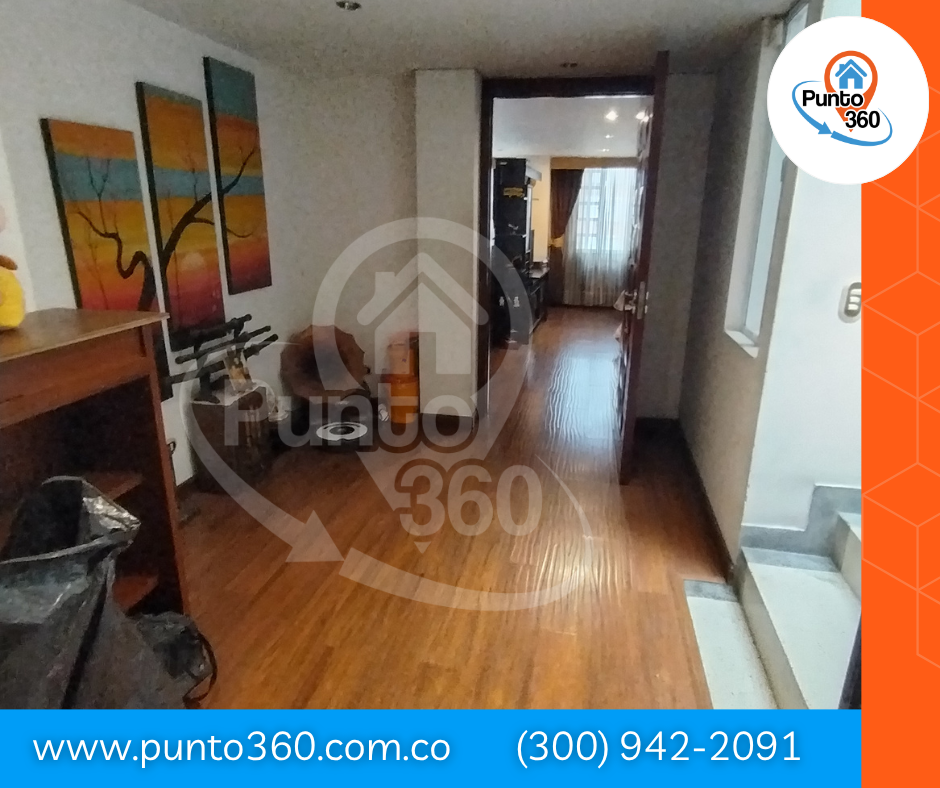 Espectacular Casa Esquinera en Venta Barrio La Esmeralda Bogotá Espectacular Casa Esquinera en Venta Barrio La Esmeralda Bogotá