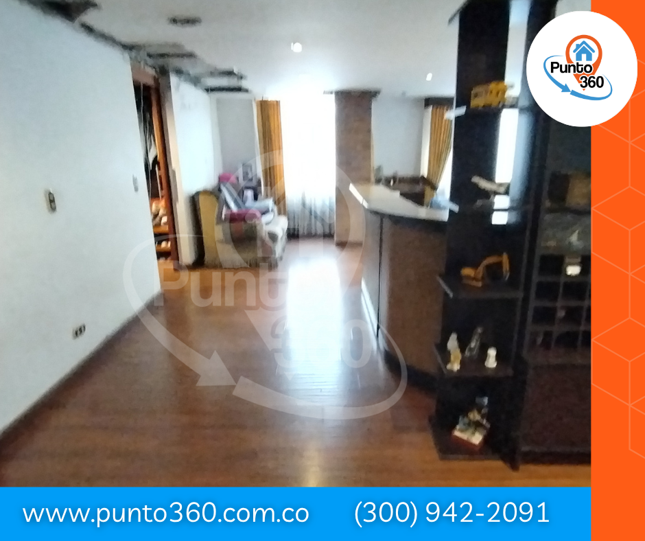 Espectacular Casa Esquinera en Venta Barrio La Esmeralda Bogotá Espectacular Casa Esquinera en Venta Barrio La Esmeralda Bogotá