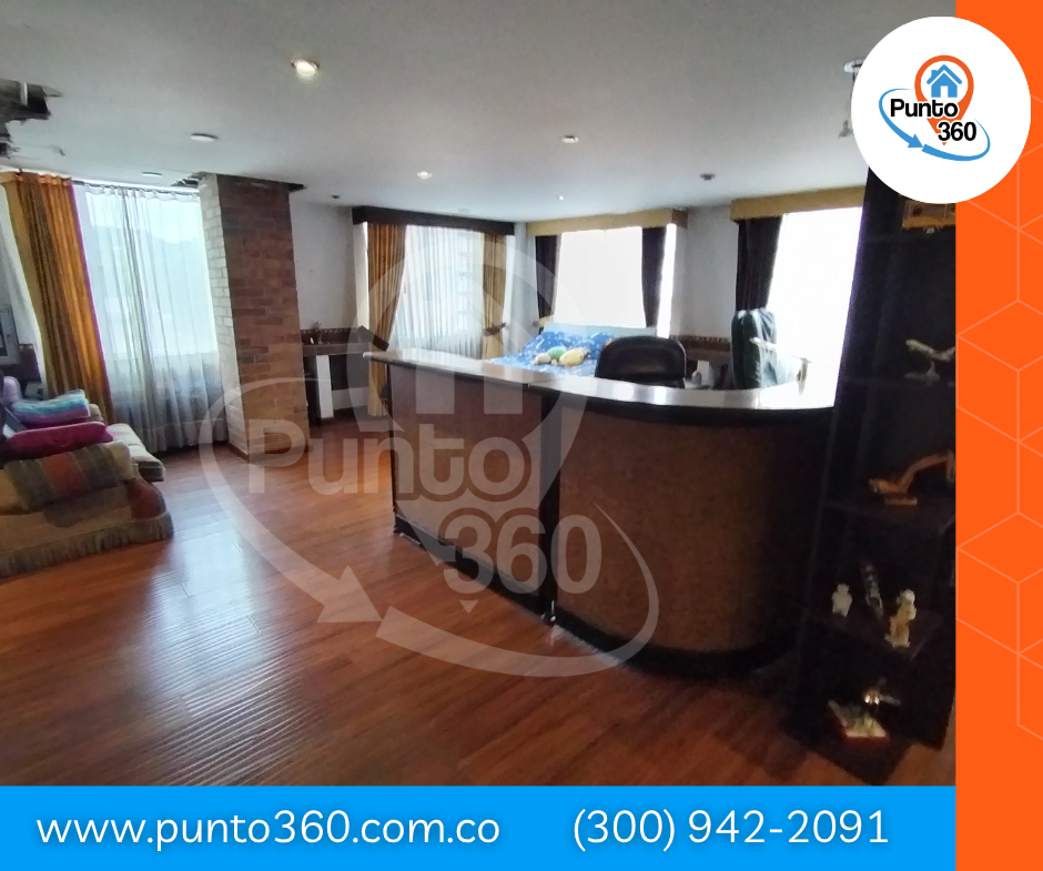 Espectacular Casa Esquinera en Venta Barrio La Esmeralda Bogotá
