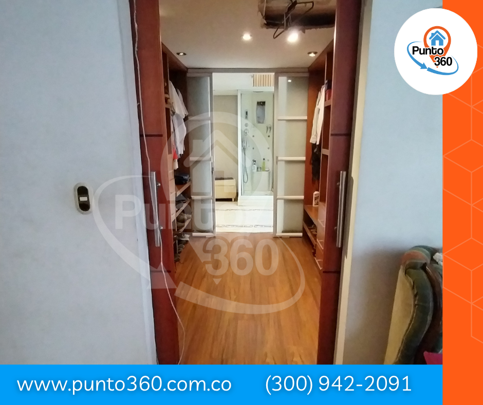 Espectacular Casa Esquinera en Venta Barrio La Esmeralda Bogotá Espectacular Casa Esquinera en Venta Barrio La Esmeralda Bogotá
