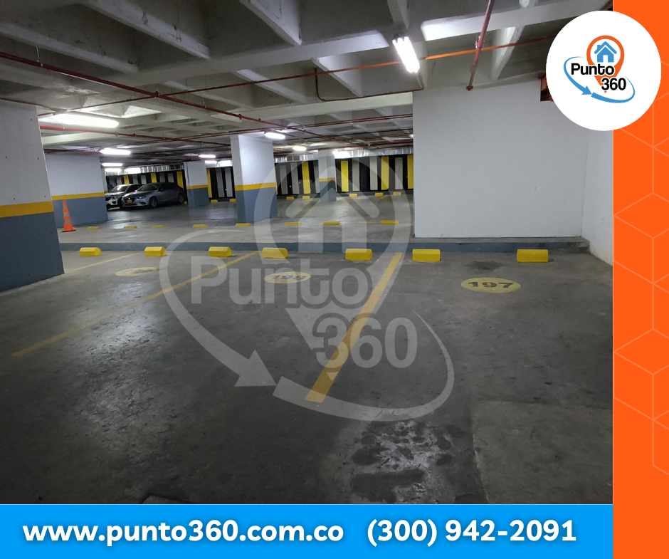 Oficina en Arriendo o Venta en Torre Zimma - Excelente ubicación en Bogotá