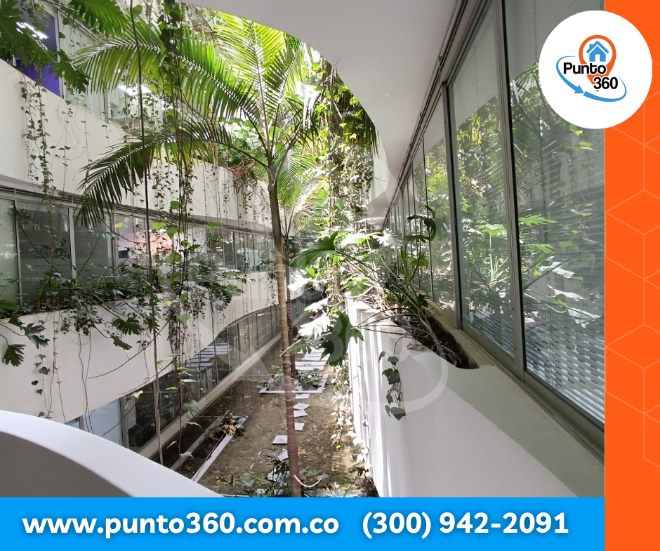 Oficina en Arriendo o Venta en Torre Zimma - Excelente ubicación en Bogotá